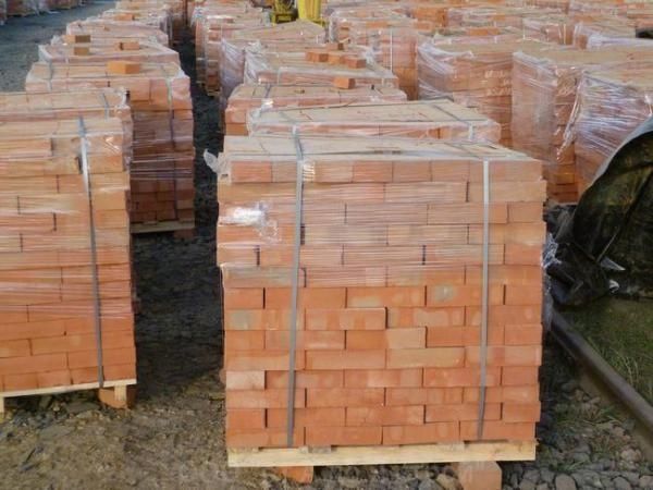 Кирпич печной полнотелый