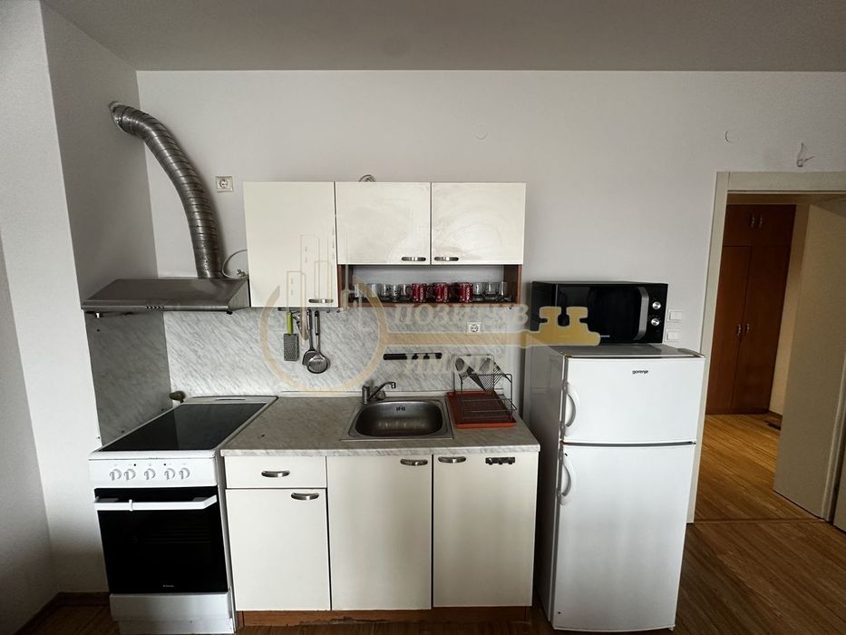 Дава се под наем Двустаен апартамент в София, Стрелбище - 89 кв.м за 598.23 € - Снимка #2