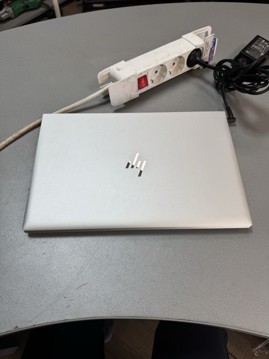 Лаптоп HP EliteBook 845 G8