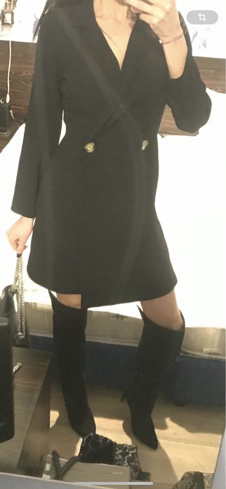 Рокля на марката Манго