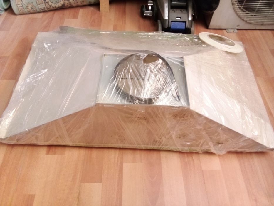 Кухонная вытяжка