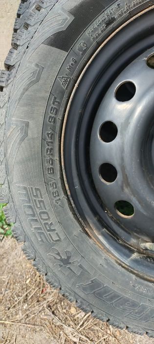 Продам Шипованные Шины с Дисками