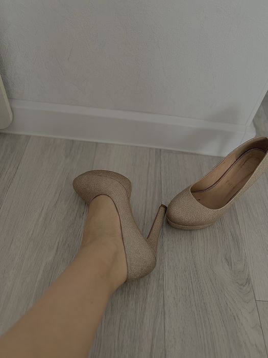 Продам туфли