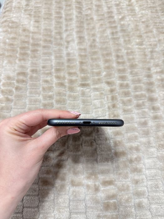 iPhone 8 Plus, stare foarte buna + husa