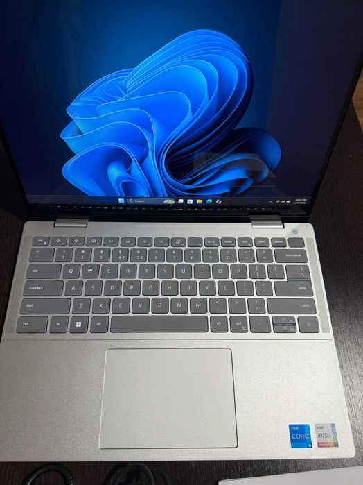 Laptop Dell Inspiron 7430 2-in-1 14-inch FHD+ Touch i5 8GB RAM LPDDR5 512 GB SSD Argintiu CA NOU Garantie