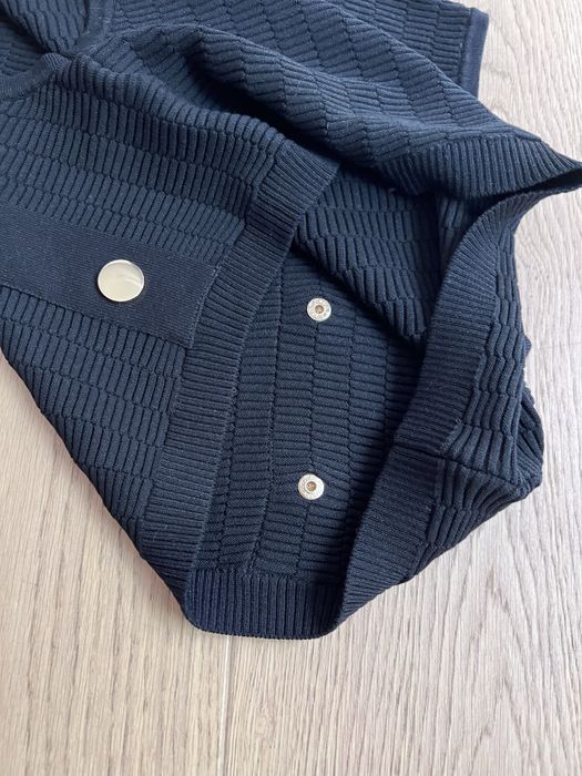 Top Zara negru, tip vesta, mărimea M