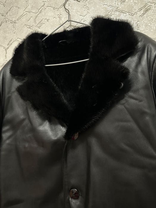 Продам мужскую дубленку.