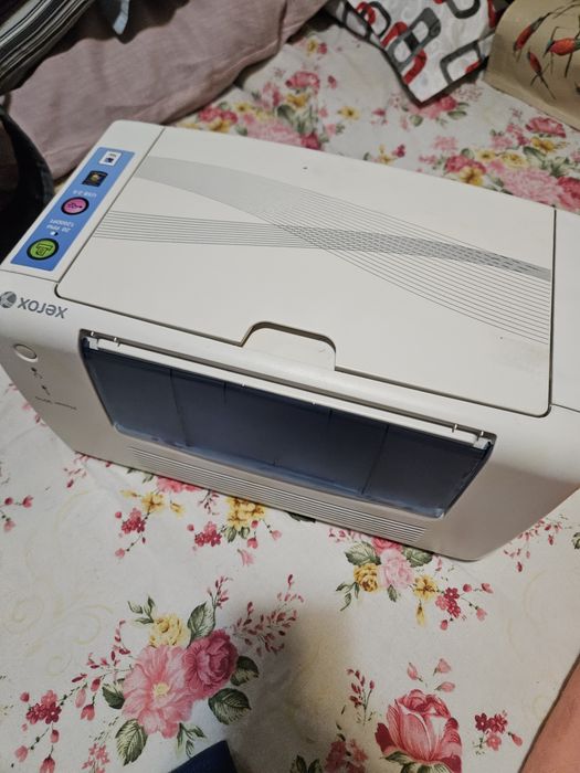 Imprimantă folosită foarte puțin phaser 3010 Xerox