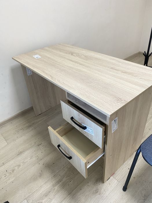 Продам Мебель в офис