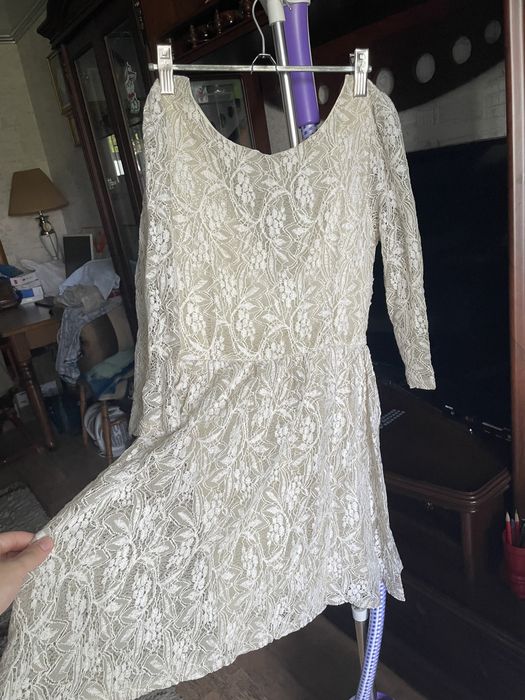 Продам светлые брючки