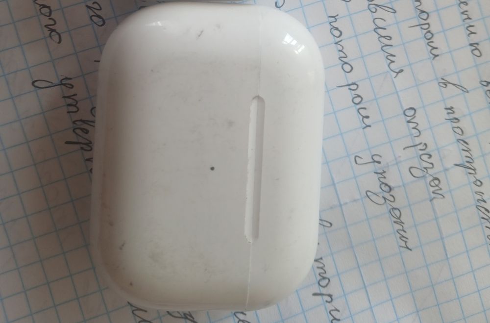 Продам наушники айпоцы