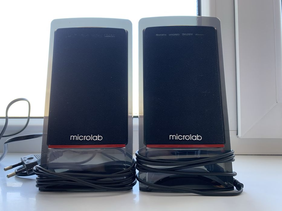 Microlab M-700 Сабвуфер и колонки .