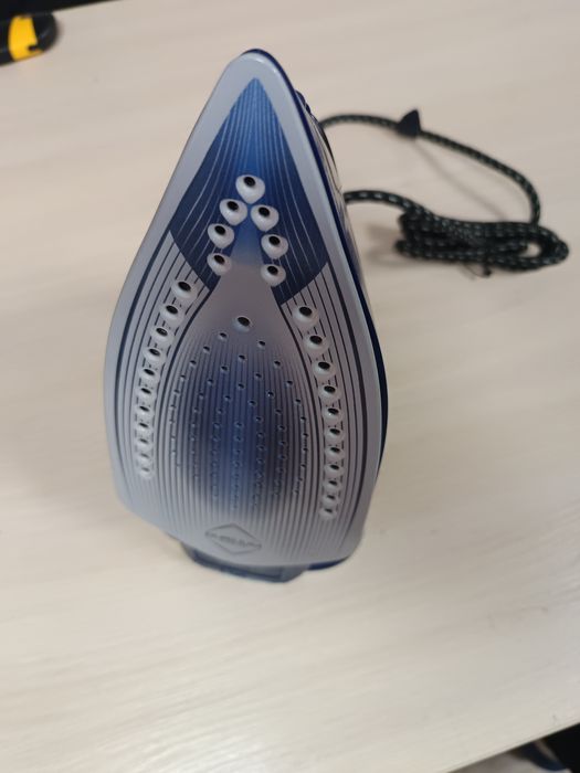 Tefal Ultragliss Anti-Calc Plus FV6830E0