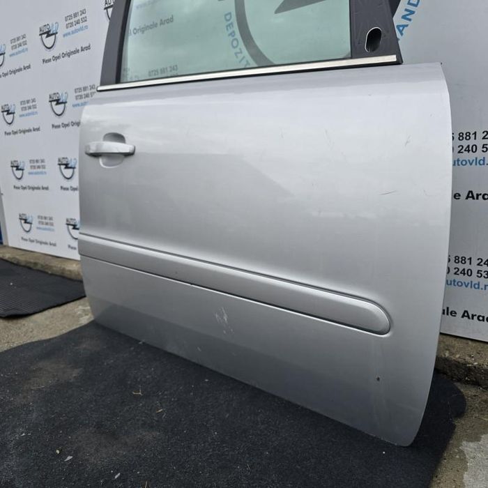 Portiera usa dreapta fata Opel Zafira B Facelift
