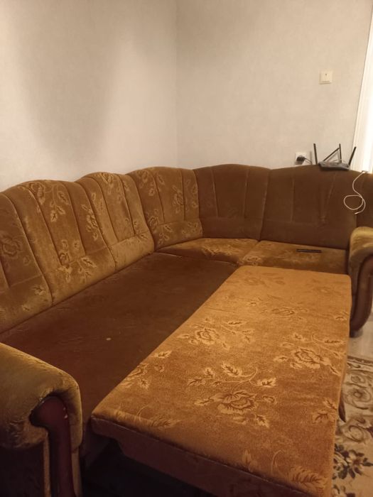 Угловой диван