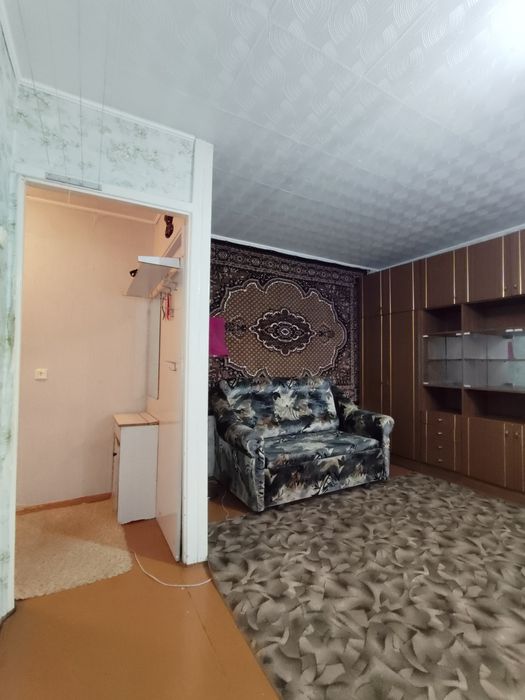 Продам 2х на Крылова