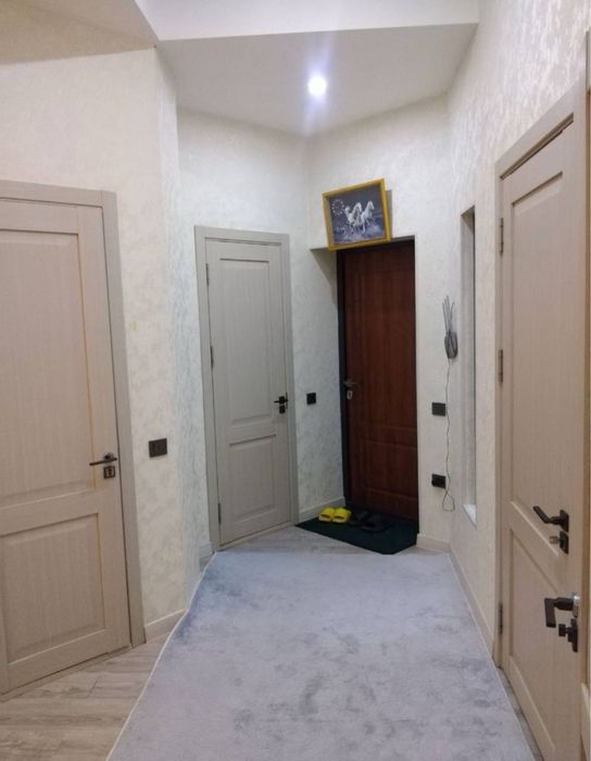 Аренда 2 хонали уй Рисовый , Новостройка