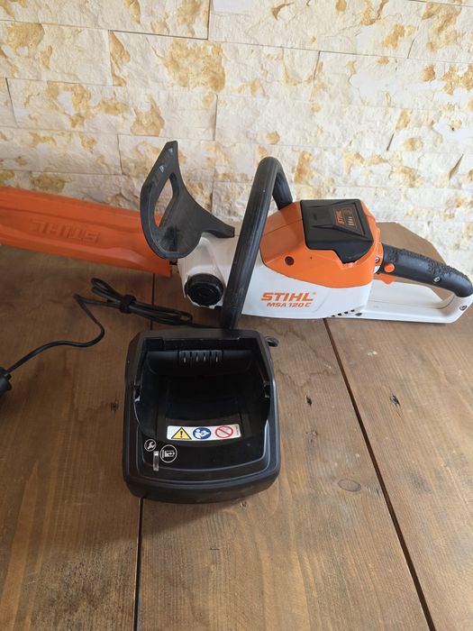 Electrofierastrau Stihl MSA 120C
