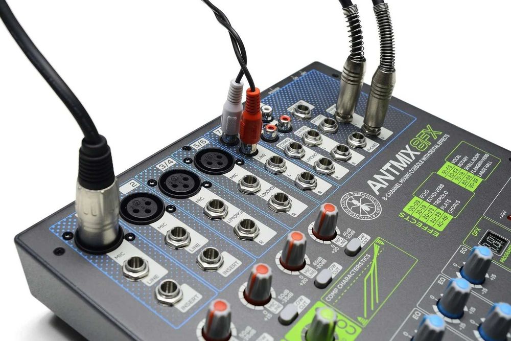 Продавам Миксер ANT ANTMIX 8FX