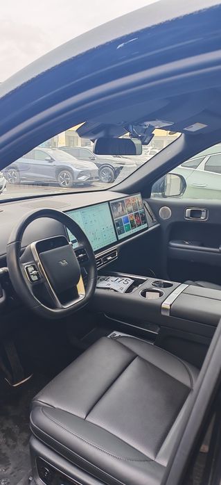 Li9 Ultra с пробегом 2024 г 16,300 км