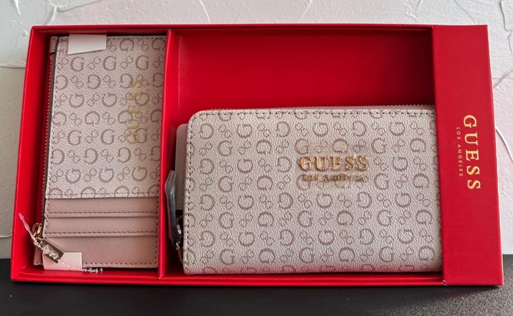 Guess портмоне и кардхолдер