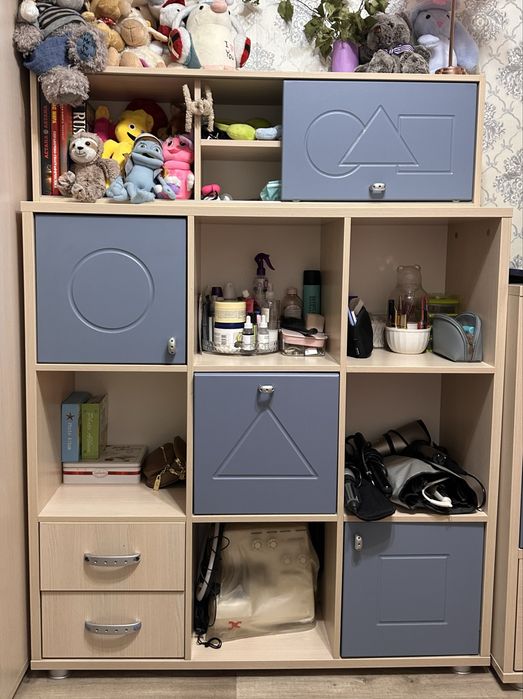 Мебель в детскую комнату