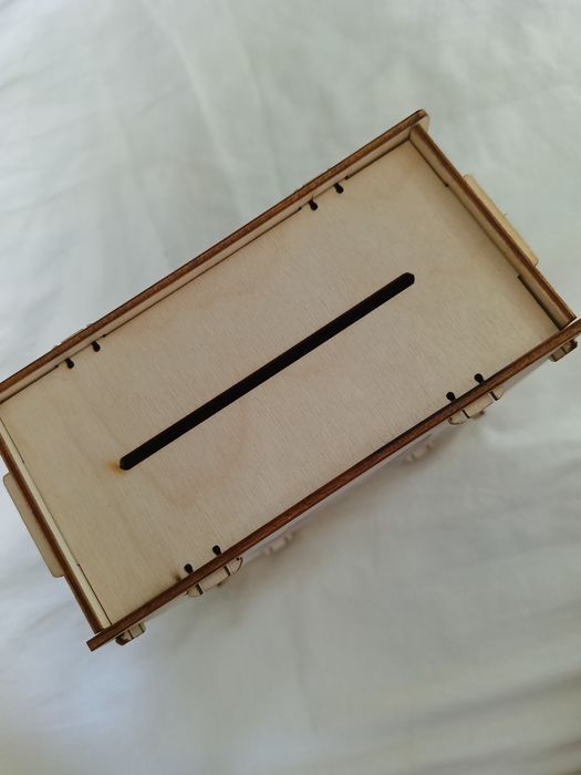 Новая копилка из дерева