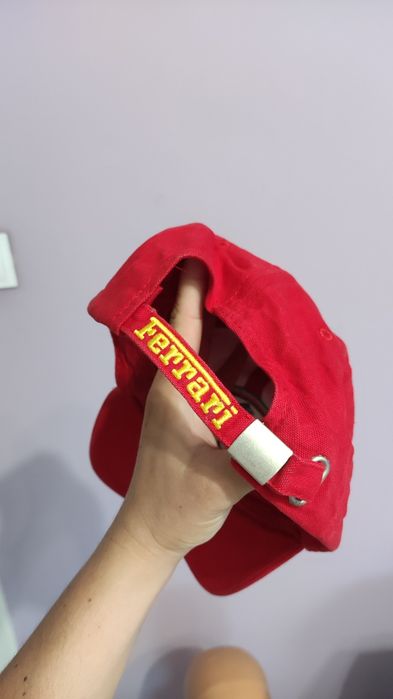 Ferrari шапка с козирка