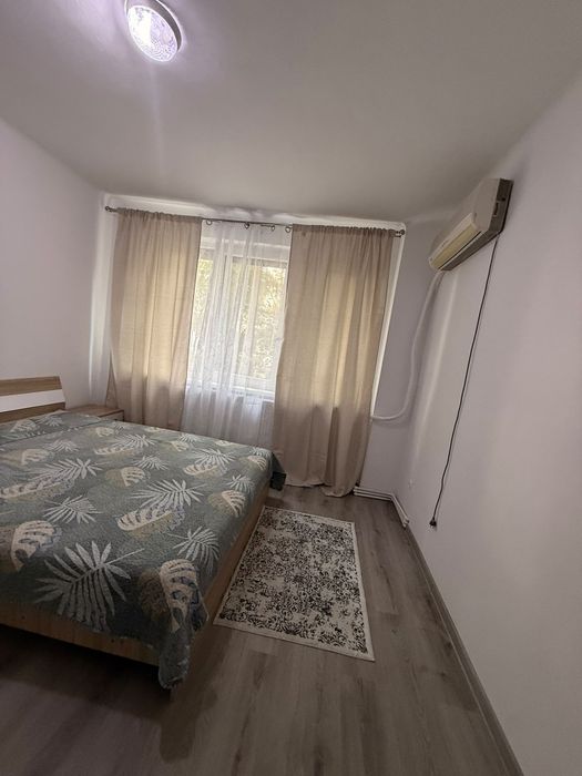 Închiriez apartament Bld Independenței Et1 — fotografia 3