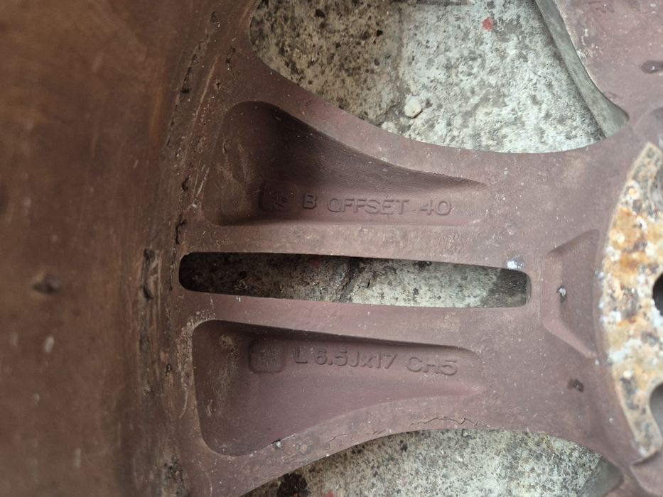 Алуминиеви джанти 6.5J x 17 ET40 за Nissan