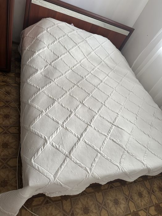 Продам кровать со шкафом