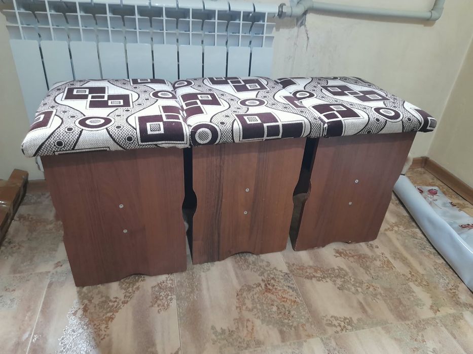 Уголок для кухни, со стульями