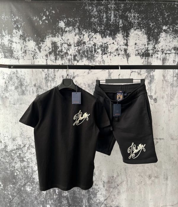 Compleu  Louis vuitton new 26