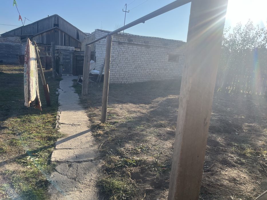 Продам 4 ком дом на Степном