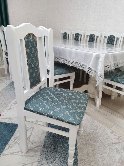 Продам стол со стульями