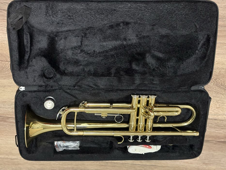 Продавам тромпет