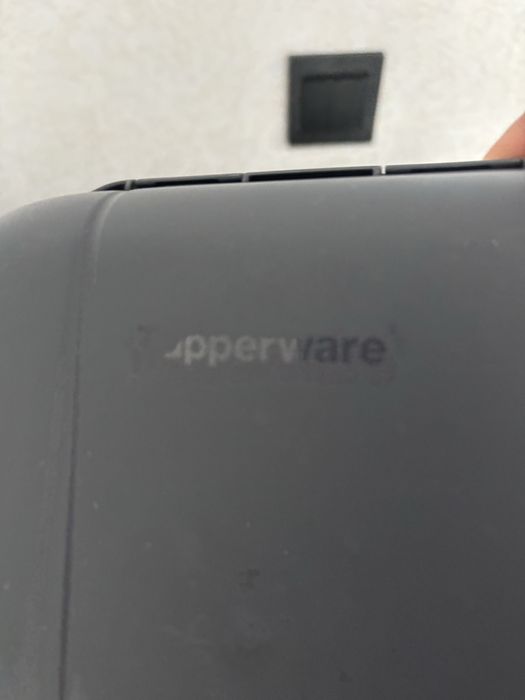 Продам боксы,контейнеры Топпервари