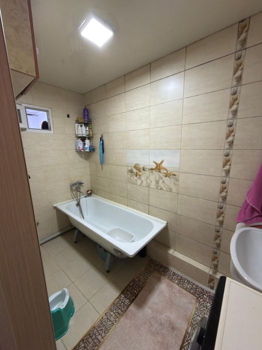 Продам квартиру срочна торг есть пределах