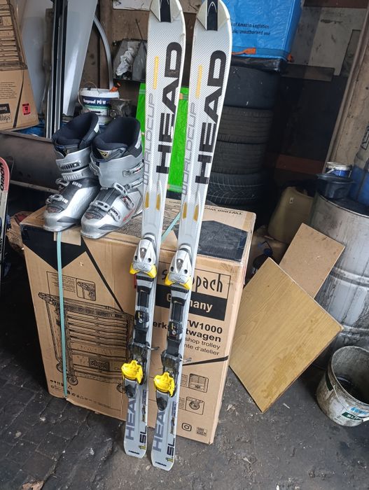 Комплект ски, обувки и щеки