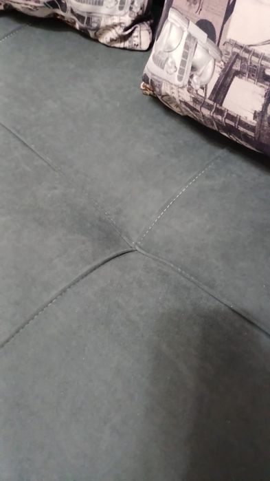 Продам диван угловой