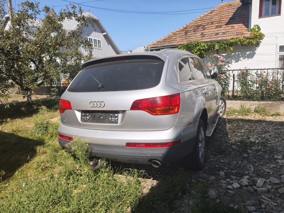 Audi Q7 3.0 Tdi vând