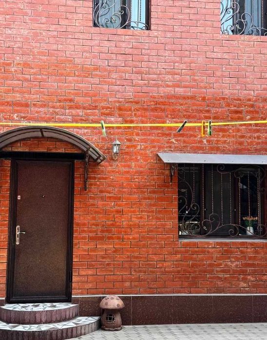 2.3 сотки, 2-этажный дом, 139 м², 4 комнаты. Метро Ташкент, Сарикул