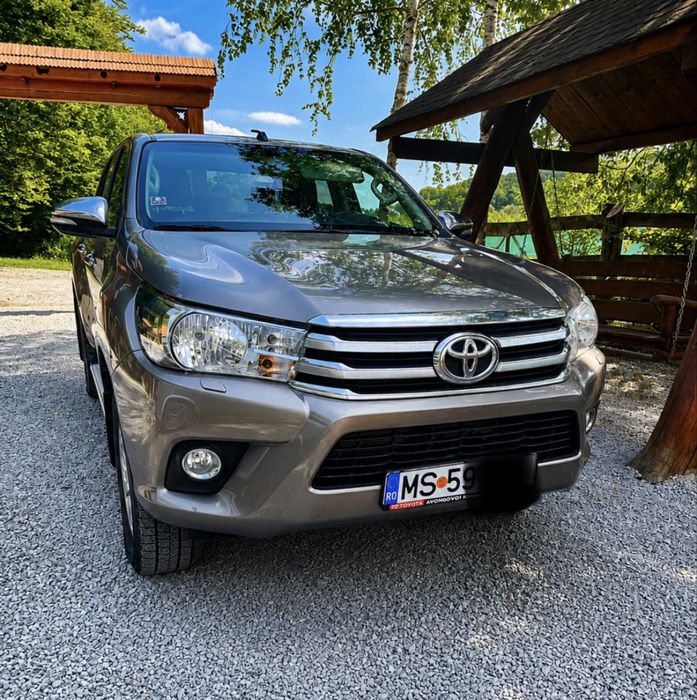 Toyota Hilux  2.4 D-4D 117000 km