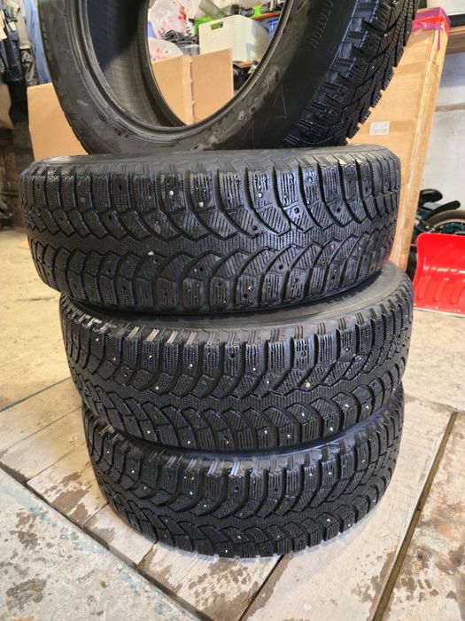 Продам резину 225/65R17 Brigestone