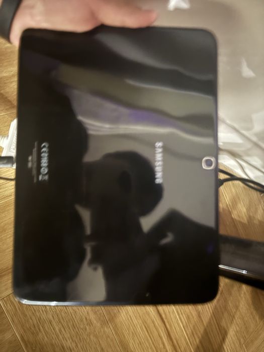 Продаю Планшет Samsung Galaxy Tab 3