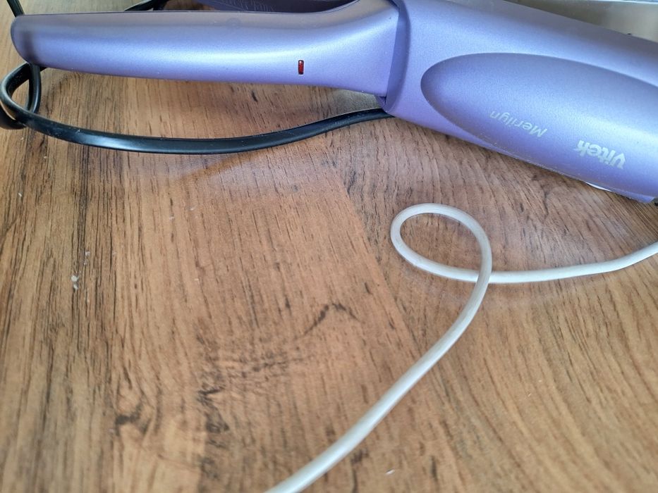 Щипцы для выравнивания  волос