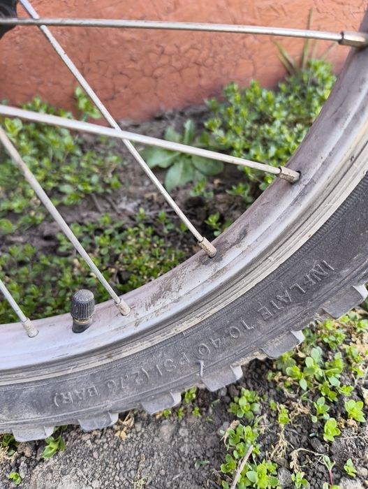 Bicicleta copii vârstă 3-5ani