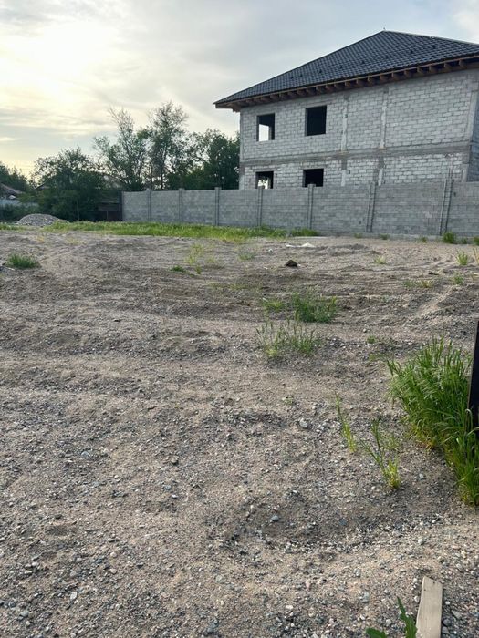 Срочно продам участок в Байтереке