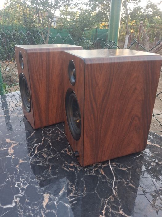 boxe cu Bluetooth