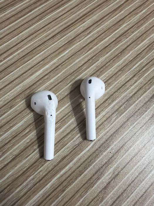 Продам airpods 2 оригинал